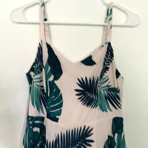 Old Navy Pink Green Leaf Print Cami Dress - Picture 3 of 7